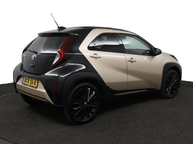 Toyota AYGO X 1.0 VVT-i S-CVT Envy | Automaat | Stoelverwarming | Cabrio dak | Parkeersensoren | Camera | Keyless Entry |