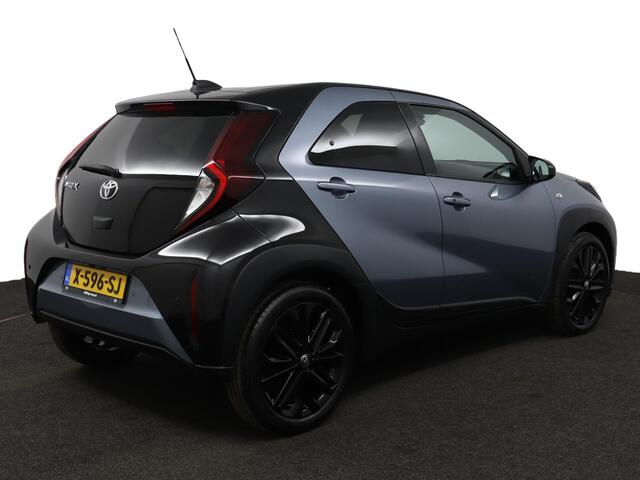 Toyota AYGO X 1.0 VVT-i S-CVT Premium | Automaat | JBL | Stoelverwarming | Navigatie | Half Leder | Parkeersensoren |
