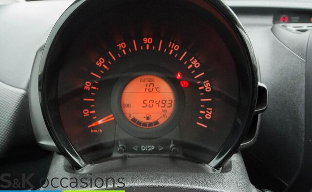 Toyota AYGO 1.0 VVT-i x-fun 10j Garantie NL Auto NAP