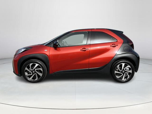 Toyota AYGO X 1.0 VVT-i MT Pulse | Carplay | Airconditioning | Stoelverwarming | Licht metalen velgen |