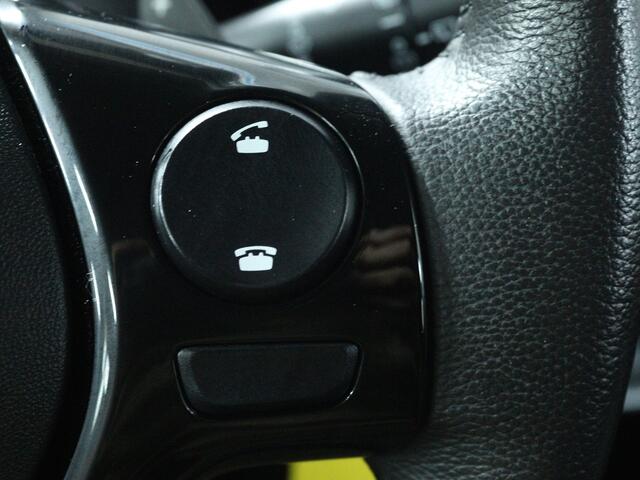 Toyota AYGO 1.0 VVT-i x-joy cabrio | Apple CarPlay / Android Auto (Navigatie | Open dak | Licht metalen velgen |