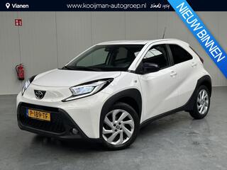 toyota-aygo-x-1.0-vvt-i-s-cvt-first