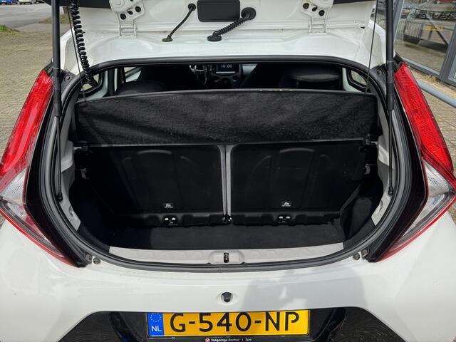 Toyota AYGO 1.0 VVT-i x-play limited CAMERA-LED-AIRCO