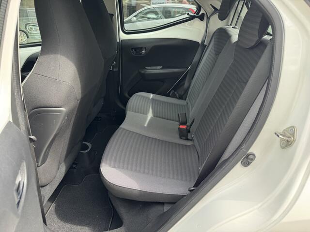 Toyota AYGO 1.0 VVT-i x-play limited CAMERA-LED-AIRCO