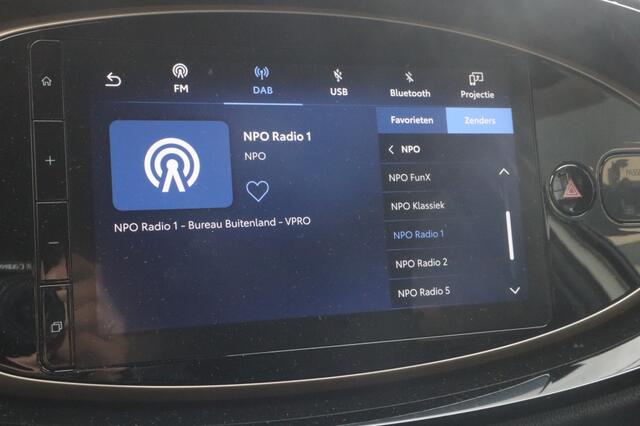 Toyota AYGO X 1.0 VVT-i MT Envy AllSeasons | Stoelverwarming | Navi | Carplay