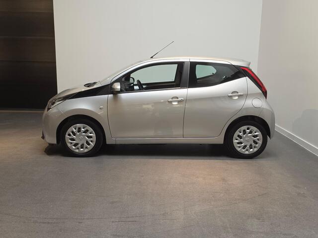 Toyota AYGO 1.0 VVT-i x-play - Apple Carplay/Android Auto - Cruise