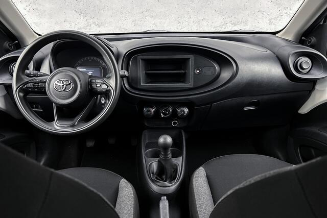 Toyota AYGO X 1.0 VVT-i MT | 5-deurs | Airco | Cruise control | Elektrische ramen