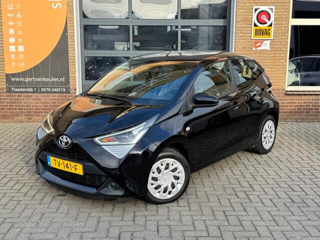Toyota AYGO 1.0 VVT-I X-PLAY LIMITED 5-DEURS NL-AUTO/AIRCO/CAMERA/BLUETOOTH