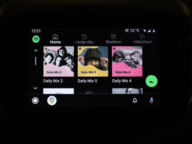 Toyota AYGO X 1.0 VVT-i MT Pulse Bi-Tone | Apple Carplay & AndroidAUTO | Climate Control | Lichtmetalen velgen |
