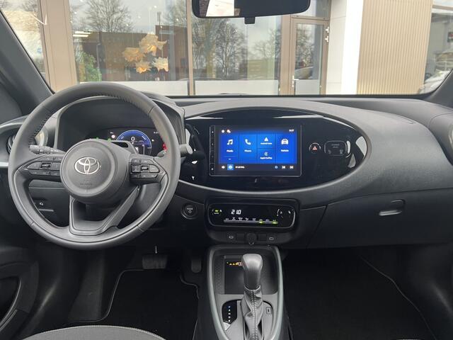 Toyota AYGO X Hybrid 115 pulse Bi-Tone |
