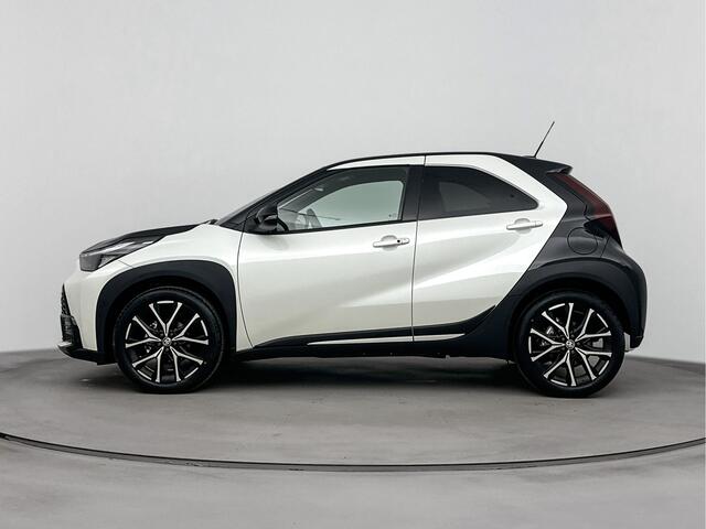 Toyota AYGO X Hybrid 115 GR Sport | Apple Carplay & Android Auto | Parkeercamera | * | Auto op bestelling |