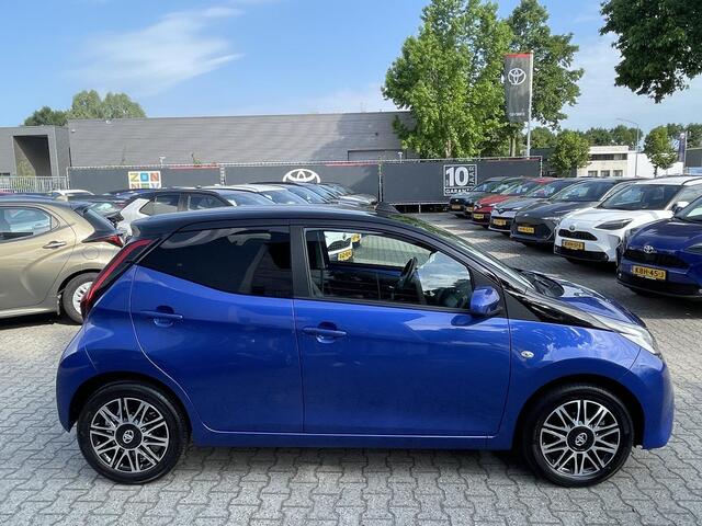 Toyota AYGO 1.0 VVT-i Xclusive