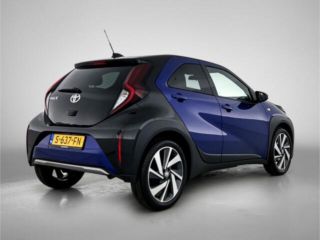 Toyota AYGO X 1.0 VVT-i S-CVT Envy