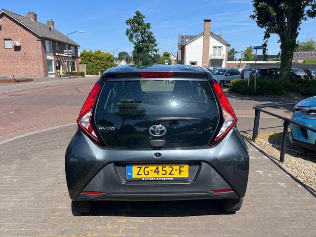Toyota AYGO 1.0 VVT-I X-FUN 5-DEURS / AIRCO / RADIO / ELEK. RAMEN / LED / BLUETOOTH / METALLIC LAK