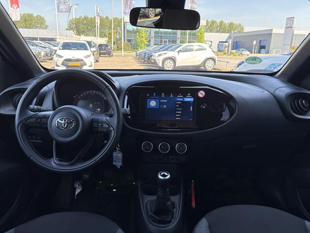 Toyota AYGO X 1.0 VVT-i MT Play