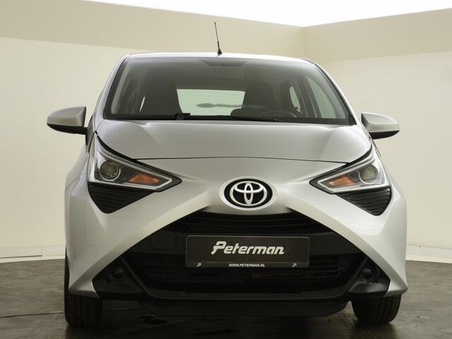 Toyota AYGO 1.0 VVT-i x-play | Carplay | Camera | Airco