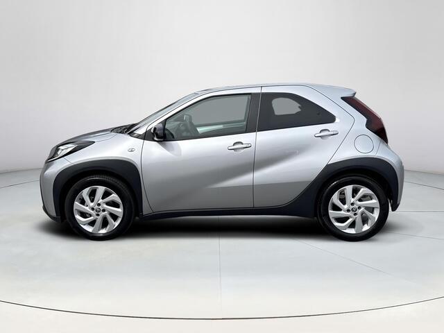 Toyota AYGO X 1.0 VVT-i S-CVT first