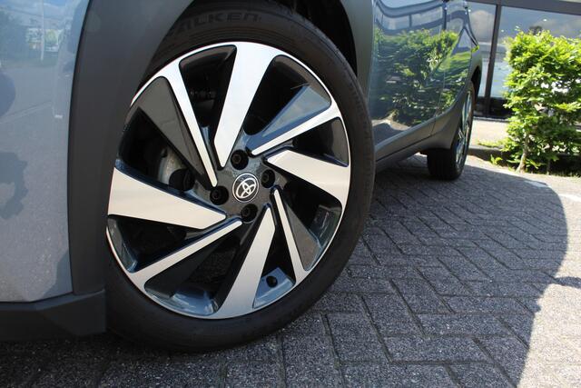 Toyota AYGO X 1.0 VVT-i S-CVT Premium | Rijklaar | 'Trekhaak' | Keyless | LED | Half-leder | Stoelverw. | Sensoren v+a | Camera | Clima | Adap.cruise
