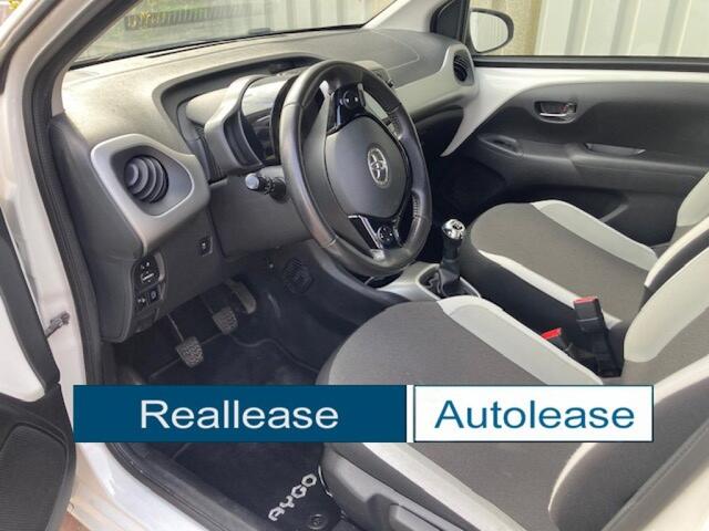 Toyota AYGO 1.0 VVT-i X-play Camera