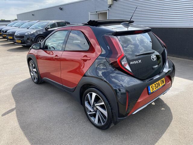 Toyota AYGO X 1.0 VVT-i S-CVT Envy AUTOMAAT Cabrio elektrisch vouwdak, Automaat, Navigatie, Apple CarPlay/Android Auto, draadloze telefoonlader, 1e eign.