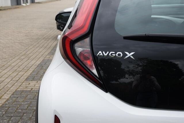 Toyota AYGO X 1.0 VVT-i S-CVT Play | Automaat | 1e eigenaar | Apple carplay/android |