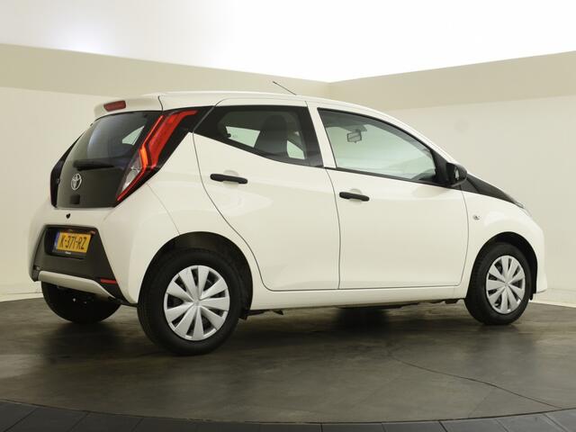 Toyota AYGO 1.0 VVT-i x-fun | Bluetooth | Airco