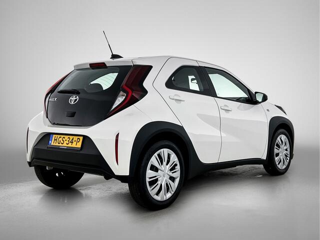 Toyota AYGO X 1.0 VVT-i S-CVT Play | Apple Carplay-Android Auto | Parkeercamera | Cruise Control Adaptief |