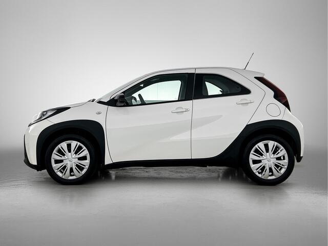 Toyota AYGO X 1.0 VVT-i S-CVT Play | Apple Carplay-Android Auto | Parkeercamera | Cruise Control Adaptief |