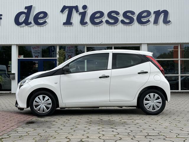 Toyota AYGO 1.0 VVT-i x-fun Bluetooth, 5-Deurs, Airco, Rijklaar met beurt & garantie!