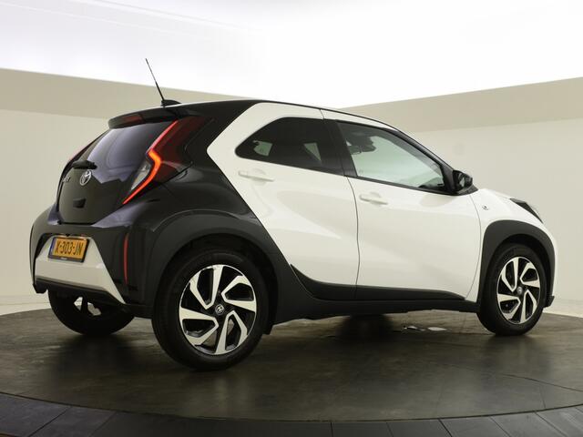 Toyota AYGO X 1.0 VVT-i MT Pulse Bi Tone | DAB | Carplay