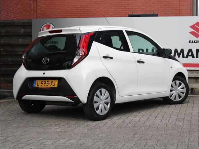 Toyota AYGO 1.0 VVT-i x-fun