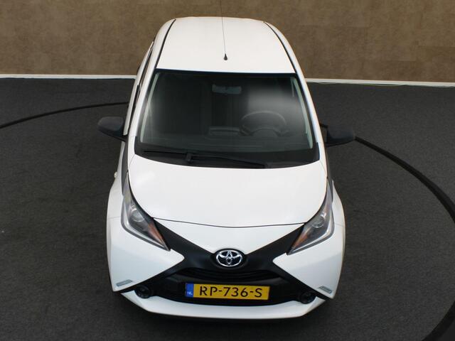 Toyota AYGO 1.0 VVT-i x-fun - ORIGINEEL NEDERLANDSE AUTO - AIRCO - BLUETOOTH TELEFOONVOORBEREIDING - ELEKTRISCHE RAMEN VOOR - START/STOP SYSTEEM