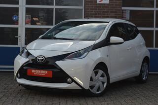 toyota-aygo-1.0-vvt-i-x-play--airc