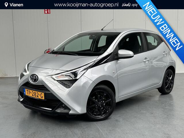 Toyota AYGO 1.0 VVT-i x-play