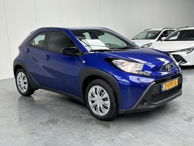 Toyota AYGO X 1.0 VVT-i S-CVT Play