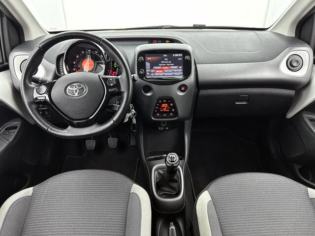 Toyota AYGO 1.0 VVT-i x-play | Climate Control | Achteruitrijcamera |