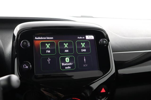 Toyota AYGO 1.0 VVT-i x-cite | Apple Carplay/Android | Airco | Parkeercamera |