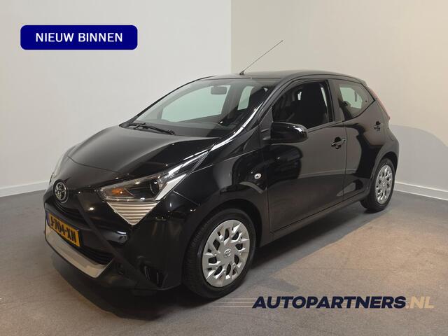 Toyota AYGO 1.0 VVT-i x-play - Apple Carplay / Android Auto - Achteruitrijcamera