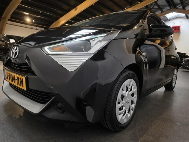 Toyota AYGO 1.0 VVT-i x-play - Apple Carplay / Android Auto - Achteruitrijcamera