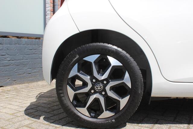 Toyota AYGO 1.0 VVT-i x-cite