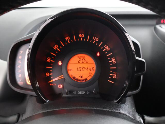 Toyota AYGO 1.0 VVT-i x-sport | Dealer Onderhouden | Airco | Achteruitrijcamera | Bluetooth