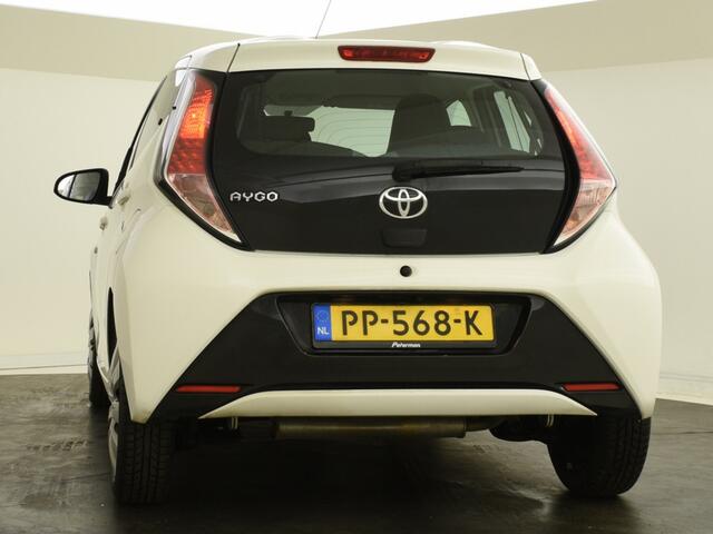 Toyota AYGO 1.0 VVT-i x-play | Carplay | Camera | Airco