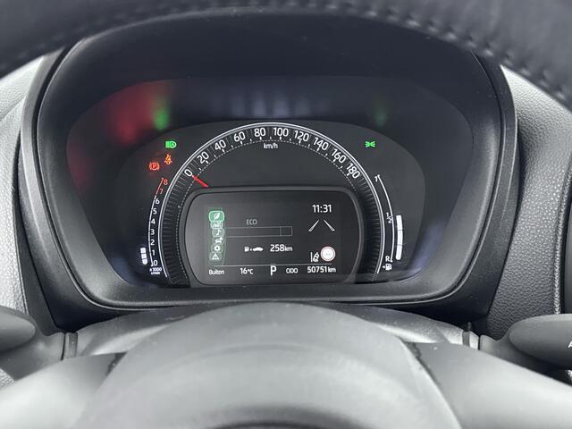 Toyota AYGO X 1.0 VVT-i S-CVT first | LED verlichting | Climate Control | Velgen | Cruise control Adaptive | Apple CarPlay/Android auto | achteruitrijcamera |