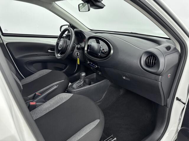 Toyota AYGO X 1.0 VVT-i S-CVT first | LED verlichting | Climate Control | Velgen | Cruise control Adaptive | Apple CarPlay/Android auto | achteruitrijcamera |
