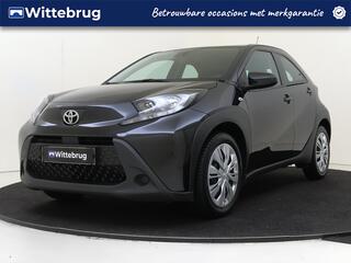 toyota-aygo-x-1.0-vvt-i-mt-play--c