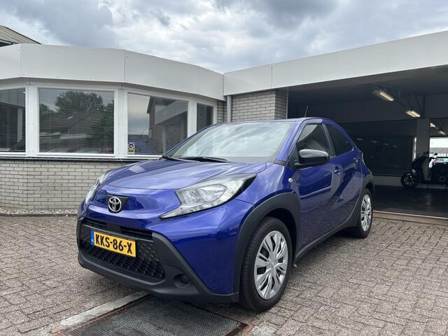 Toyota AYGO X 1.0 VVT-i MT Clima / Carplay