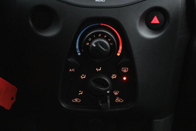 Toyota AYGO 1.0 VVT-i x-fun | Airco | Electrische ramen | Centrale deurvergrendeling |