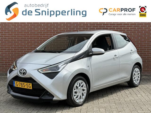 Toyota AYGO 1.0 VVT-i x-play AUTOMAAT CARPLAY CAMERA BLUETOOTH NL-AUTO