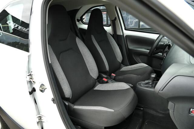 Toyota AYGO X 1.0 VVT-i S-CVT Play Automaat | Cruise | Camera | Airco