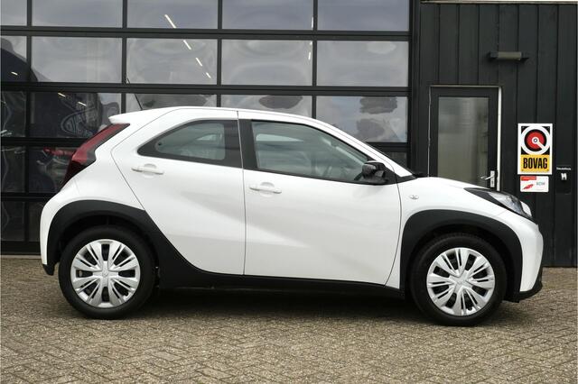Toyota AYGO X 1.0 VVT-i S-CVT Play Automaat | Cruise | Camera | Airco